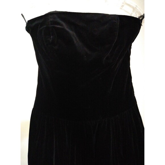Vintage Laura Ashley 80s 90s Darted Bow Keyhole Back Strapless Black Velvet Gown - Picture 5 of 9